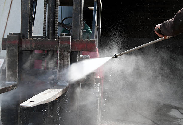 Best Driveway Pressure Washing  in Melrose Park, NY